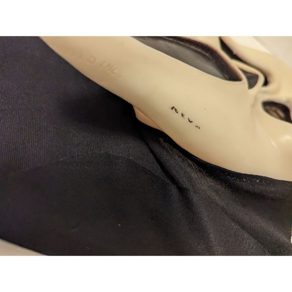 VTG Ghost Face Plastic/Rubber Horror Movie Halloween Mask Easter Fun long chin - Picture 6 of 10